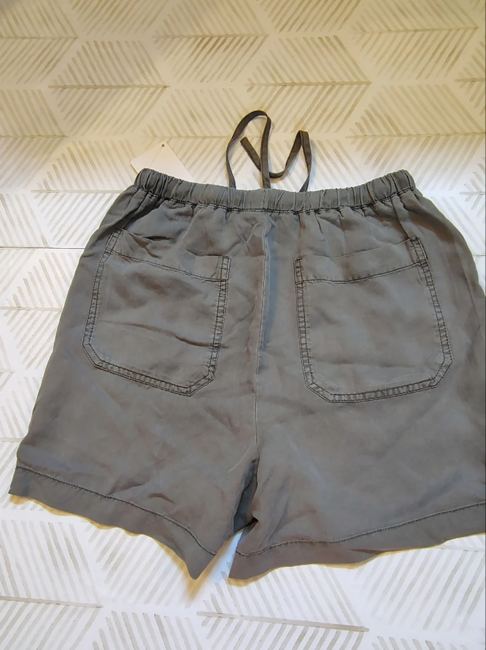 Splendid nwt silver